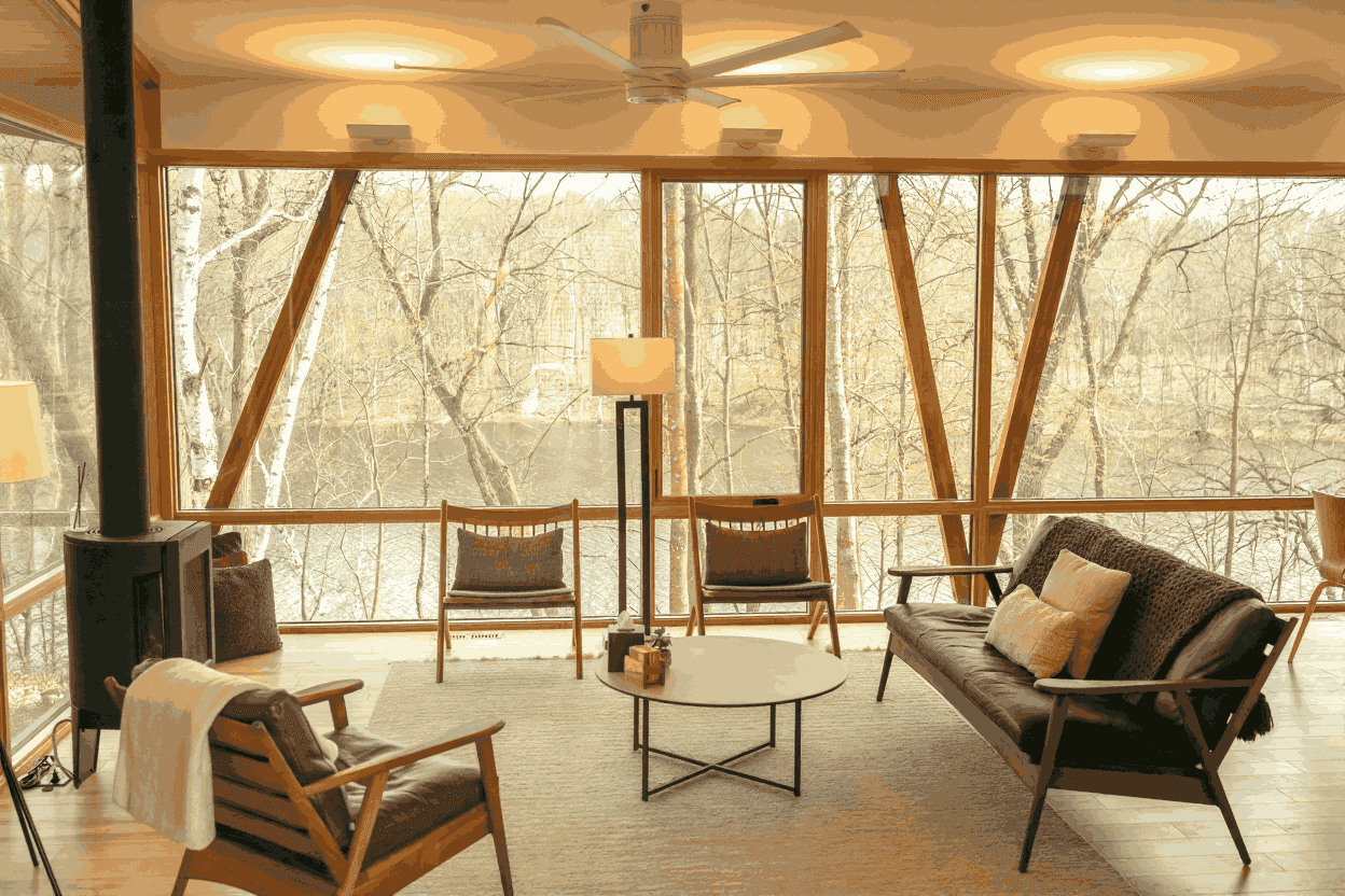 Furniture & Decor